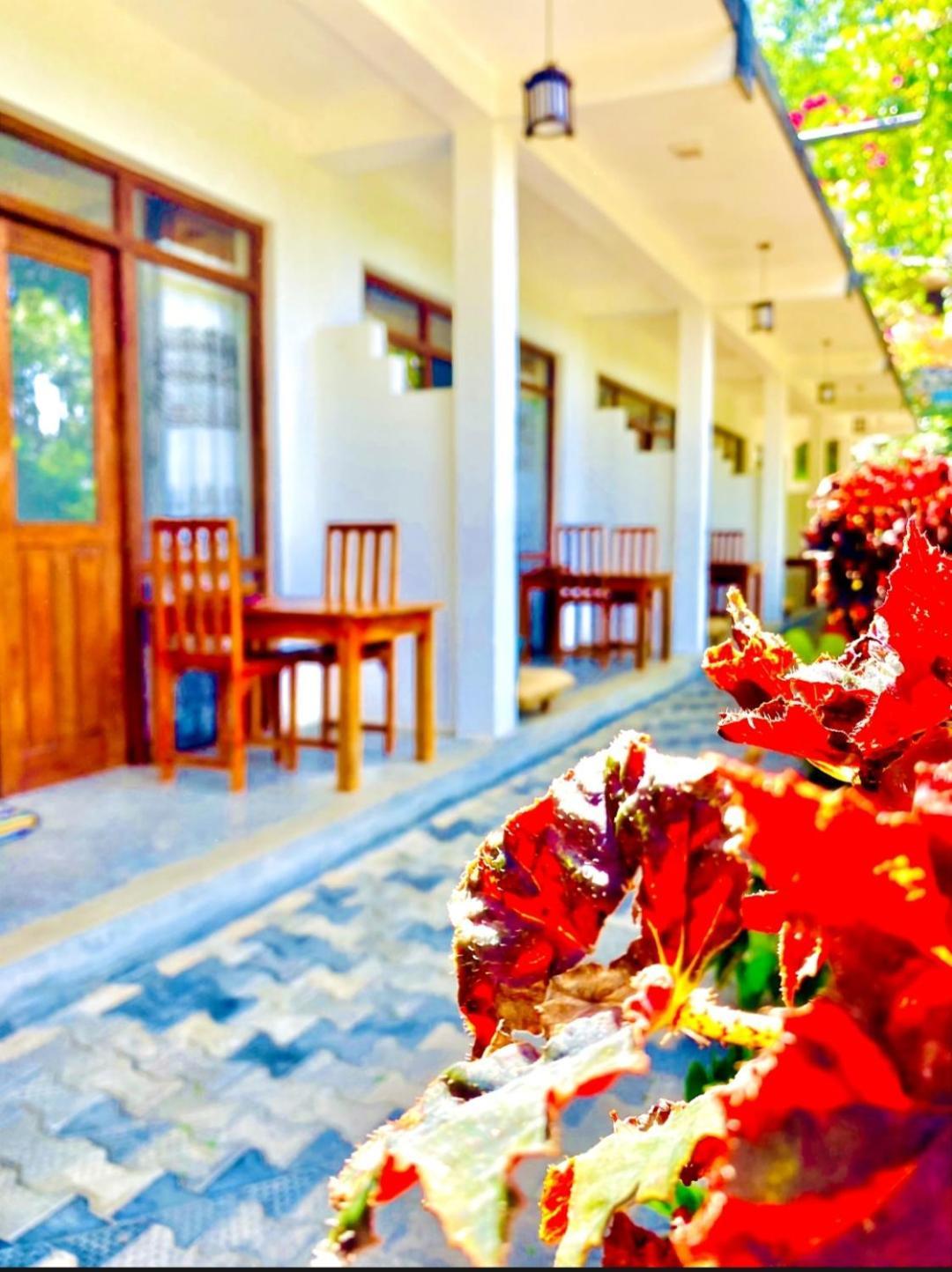 Hotel Blissful Haven Ella Esterno foto